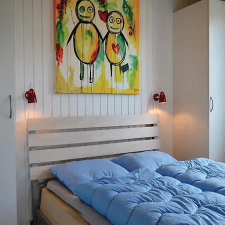 Three-bedroom Holiday In Lemvig